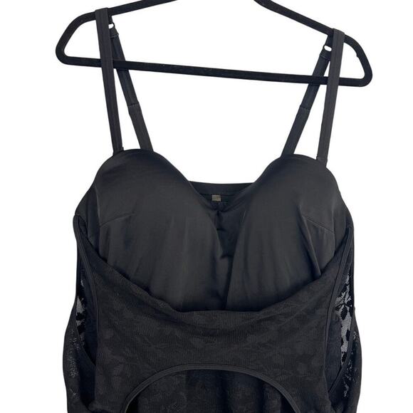 Torrid One Piece Lace Bathing Suit Size 2 - Picture 4 of 9